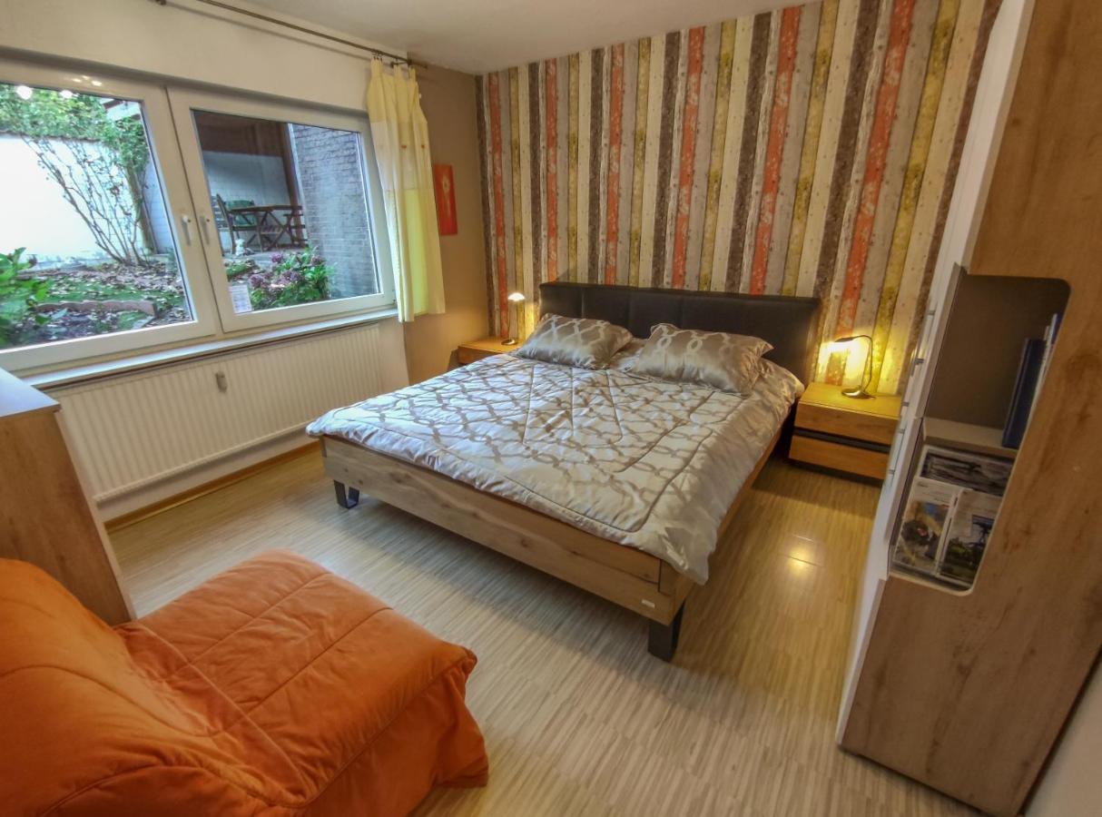 Ferienwohnung Cologne Apartment *